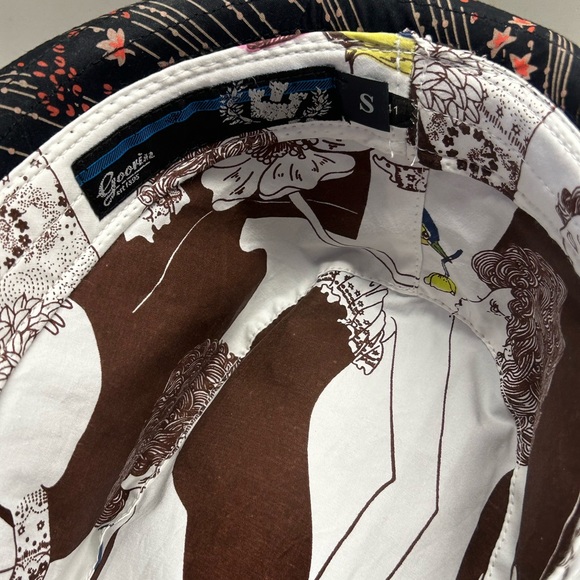 NWT Goorin Fedora Hat in black, floral pattern sz S - Picture 2 of 3